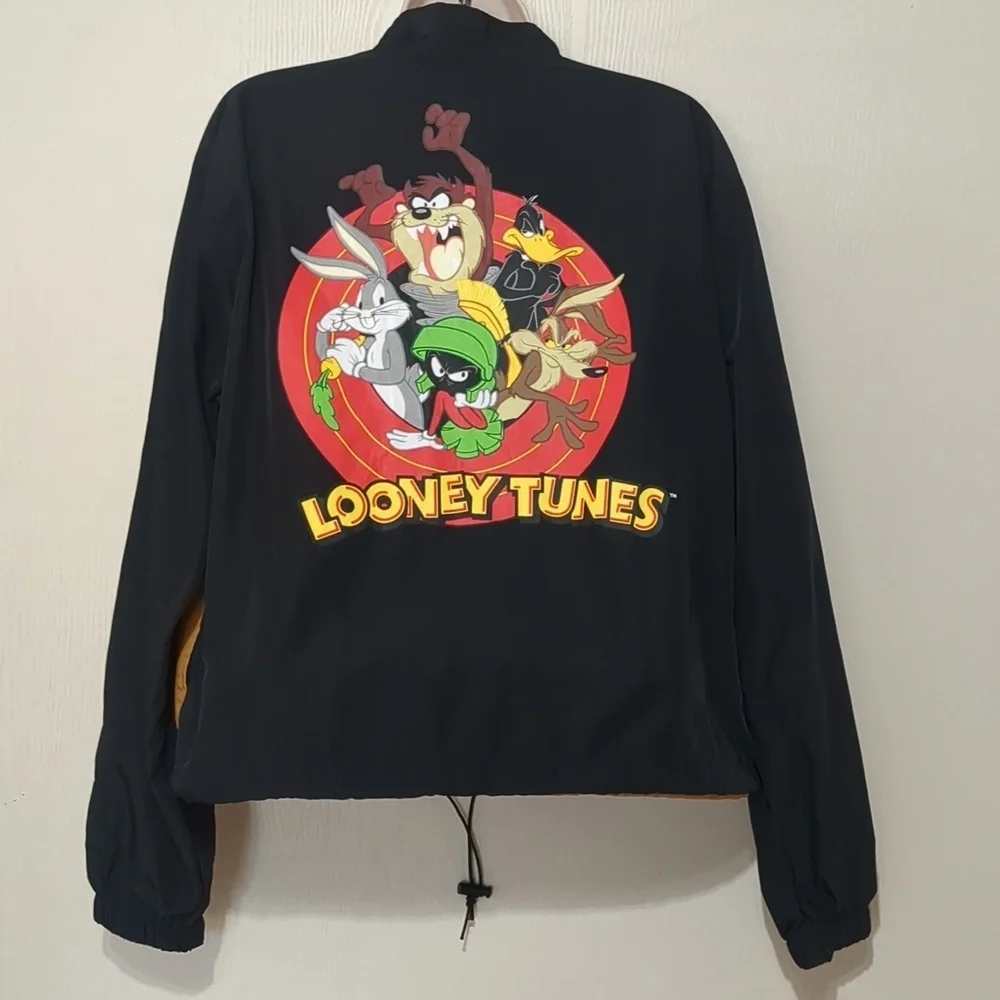 Looney tunes windbreaker size Large Juniors - Picture 3 of 9